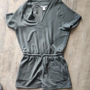 Athleta Green Short Sleeve Romper
